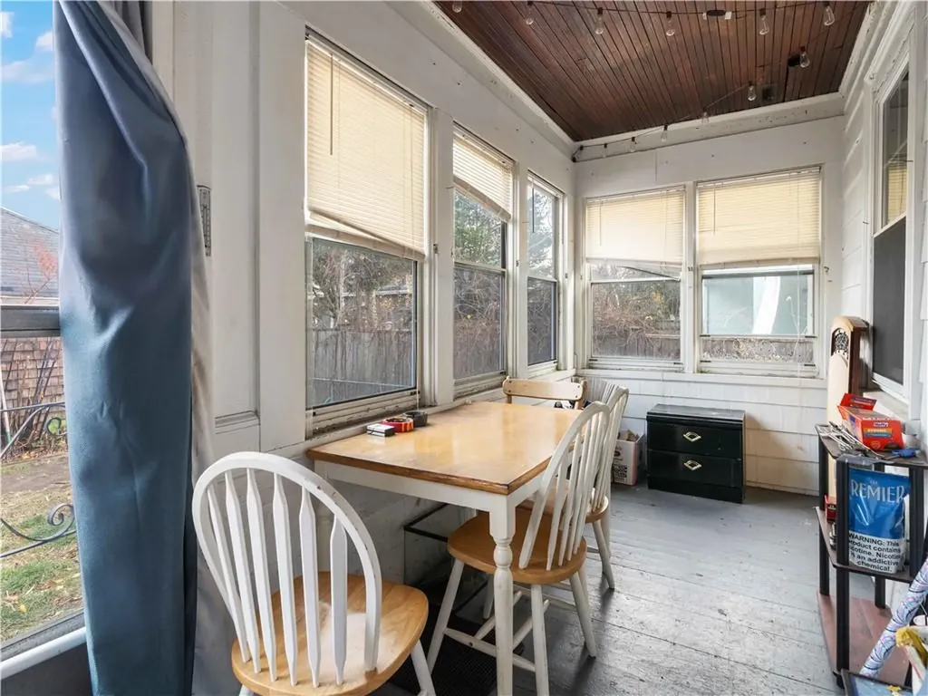217 River Avenue Providence RI 02908