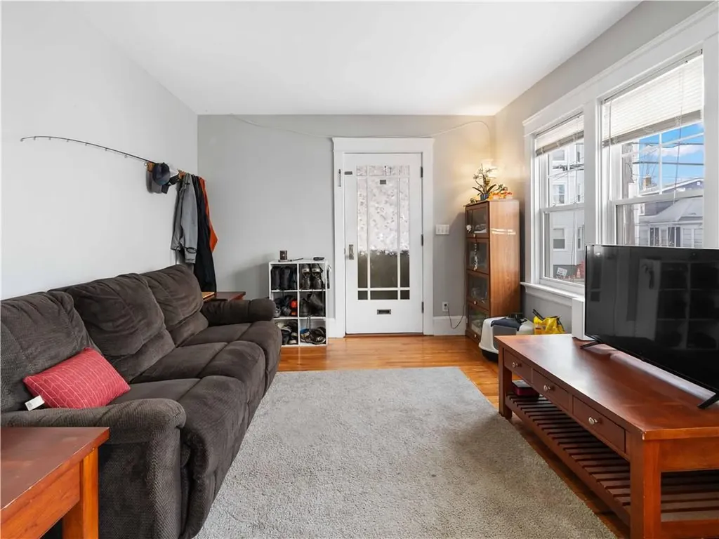 217 River Avenue Providence RI 02908