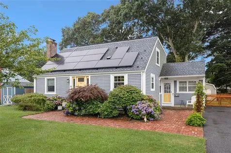 35 Missouri Drive Warwick RI 02886