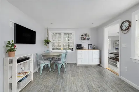 35 Missouri Drive Warwick RI 02886