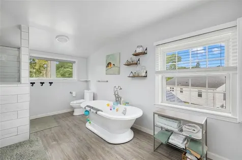 35 Missouri Drive Warwick RI 02886