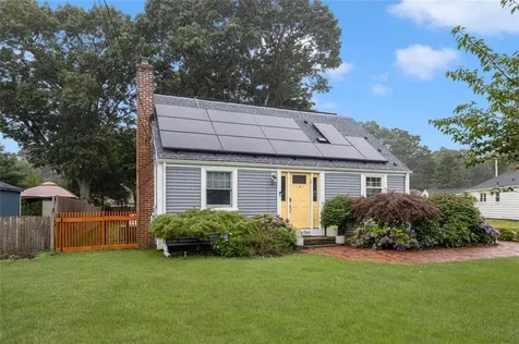 35 Missouri Drive Warwick RI 02886