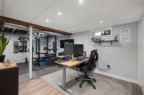 35 Missouri Drive Warwick RI 02886