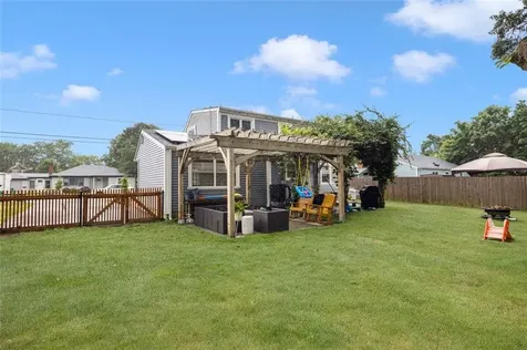 35 Missouri Drive Warwick RI 02886