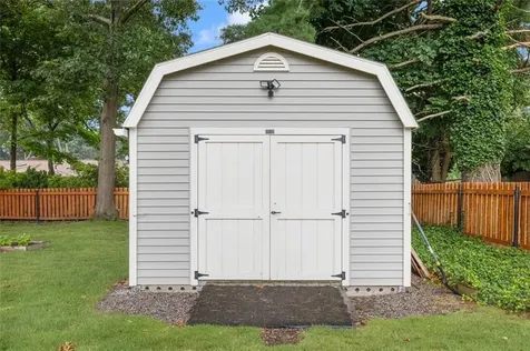 35 Missouri Drive Warwick RI 02886