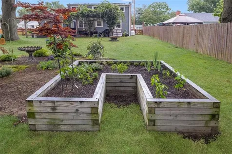 35 Missouri Drive Warwick RI 02886