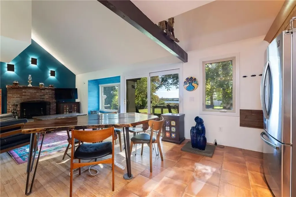 2 Wells Lane Charlestown RI 02813