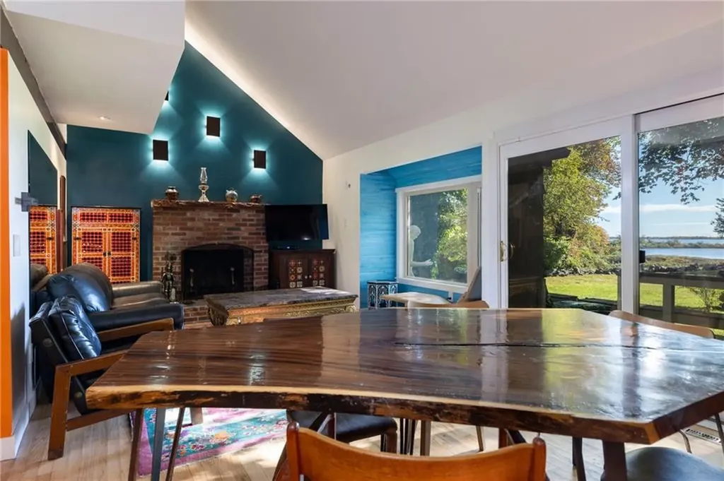 2 Wells Lane Charlestown RI 02813