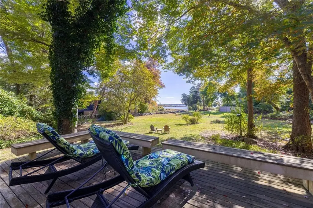 2 Wells Lane Charlestown RI 02813