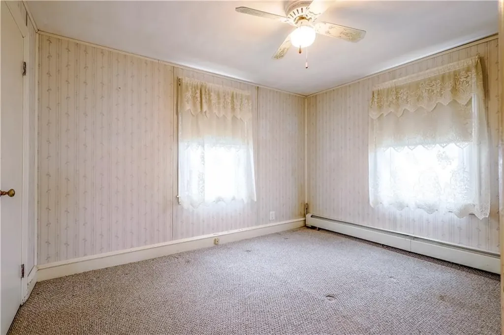 9 Columbia Avenue Coventry RI 02816