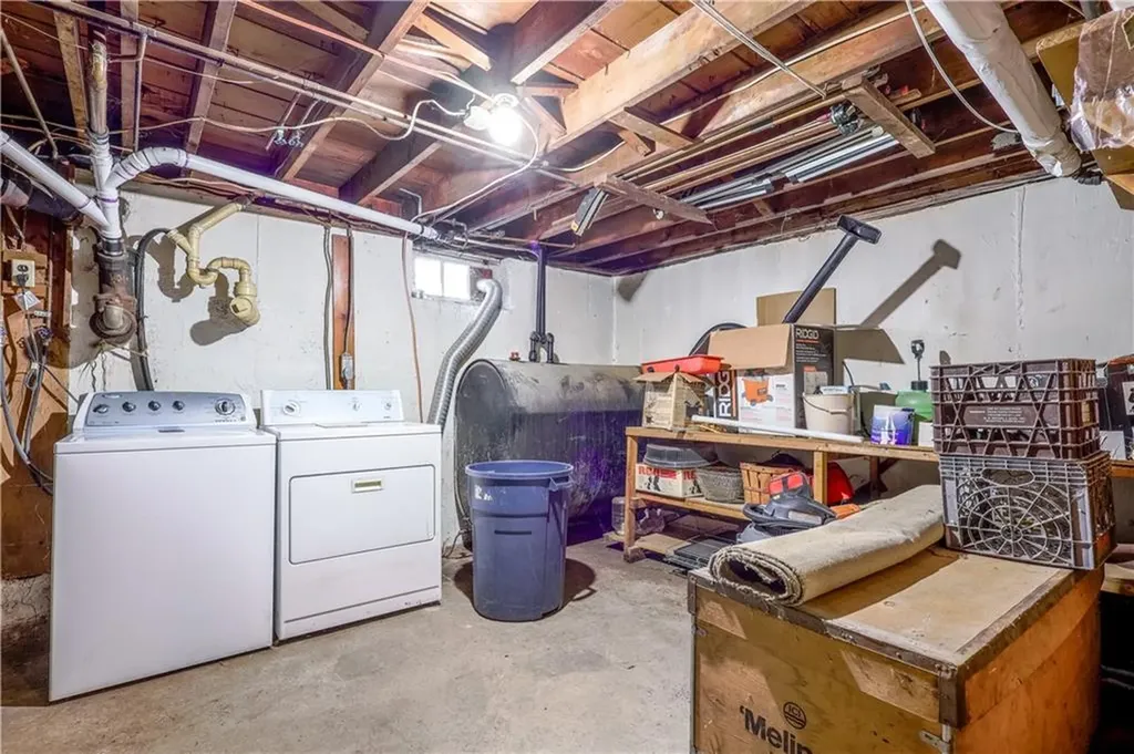 9 Columbia Avenue Coventry RI 02816