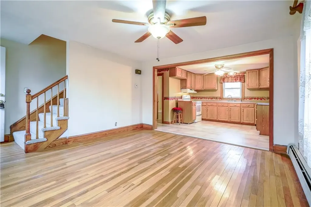 9 Columbia Avenue Coventry RI 02816