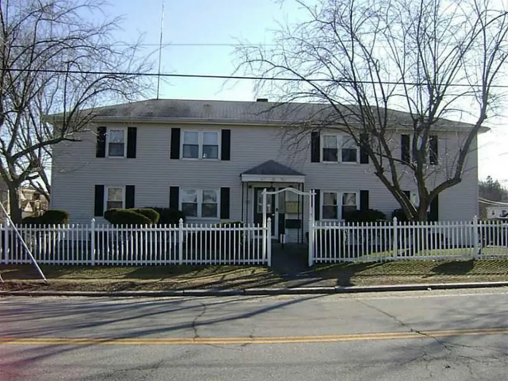 159 Diamond Hill Road Woonsocket RI 02895