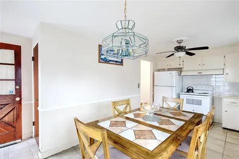 25 Vermont Avenue East Providence RI 02916