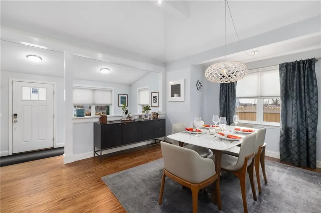 22 Walsh Avenue Barrington RI 02806