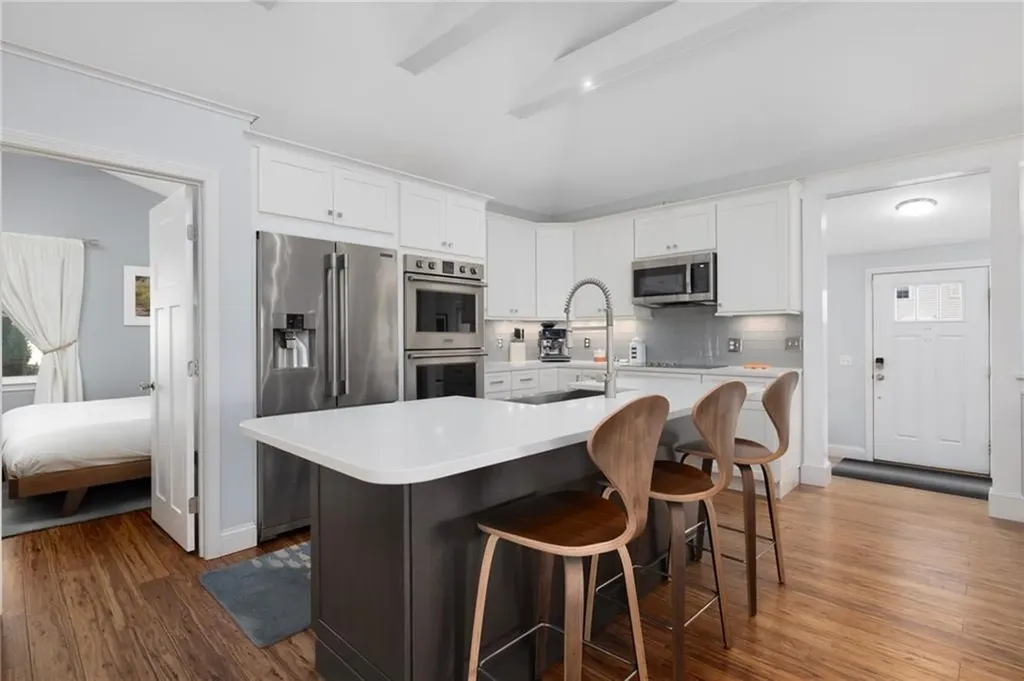 22 Walsh Avenue Barrington RI 02806