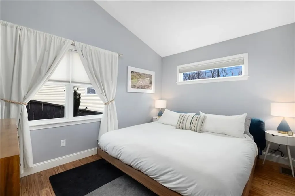 22 Walsh Avenue Barrington RI 02806