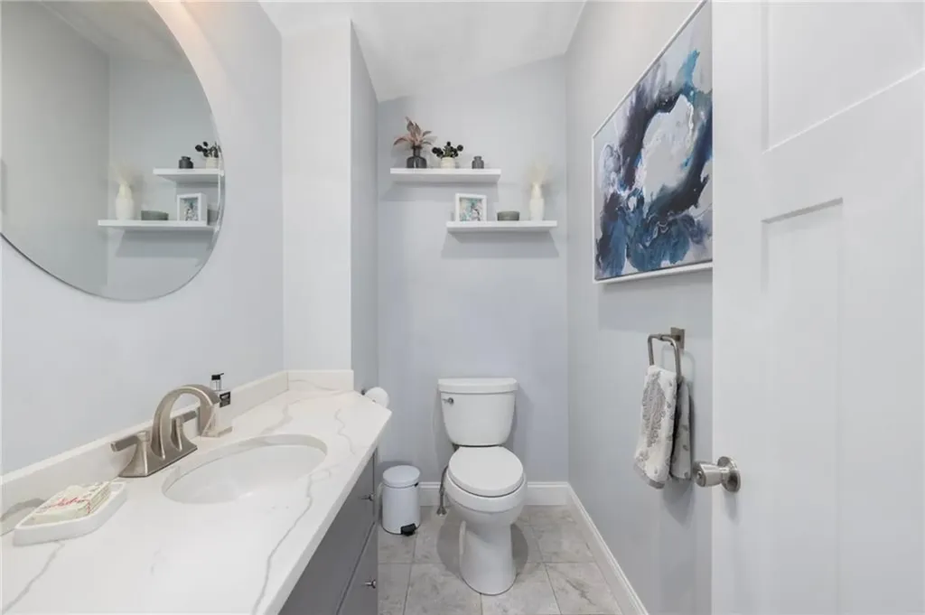 22 Walsh Avenue Barrington RI 02806