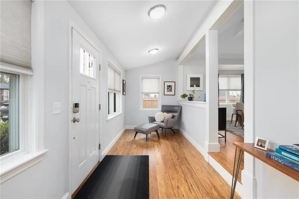 22 Walsh Avenue Barrington RI 02806