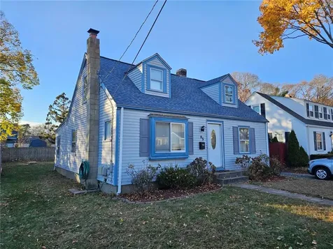 85 Wesleyan Avenue Warwick RI 02886