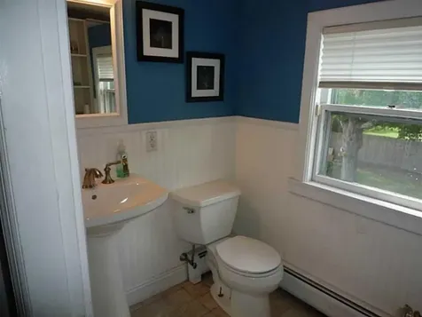 85 Wesleyan Avenue Warwick RI 02886