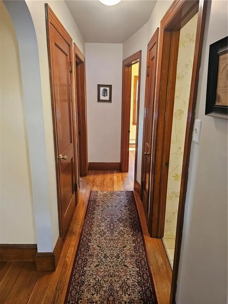 67 Narragansett Avenue Westerly RI 02891