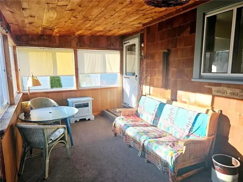 67 Narragansett Avenue Westerly RI 02891