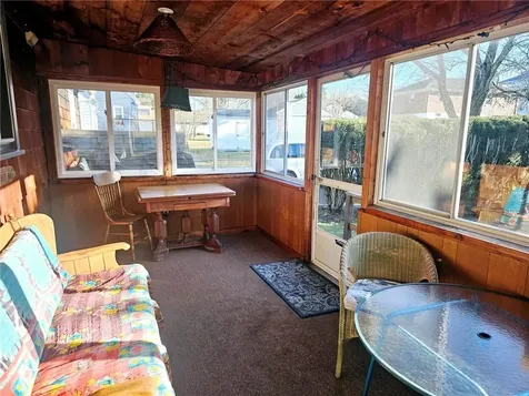 67 Narragansett Avenue Westerly RI 02891