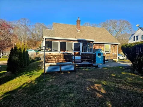 67 Narragansett Avenue Westerly RI 02891
