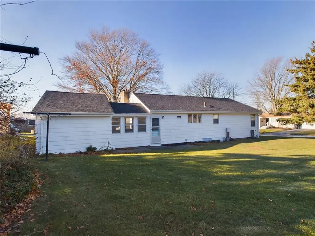 4 Oconnell Road Tiverton RI 02878
