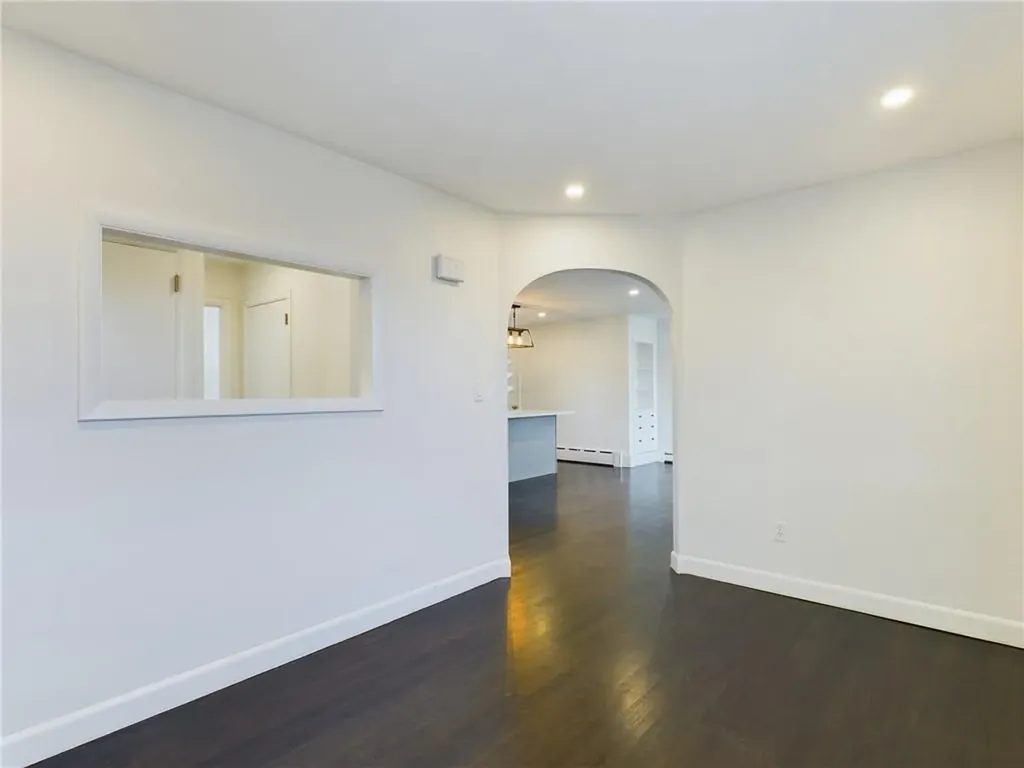 4 Oconnell Road Tiverton RI 02878