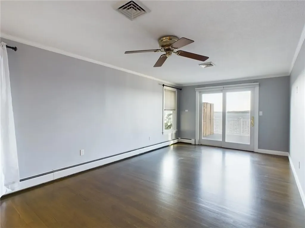 643 Old Colony Terrace Tiverton RI 02878