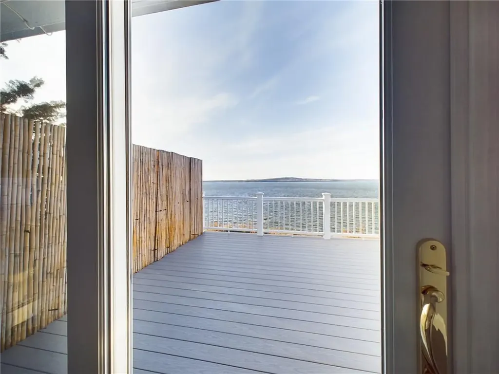 643 Old Colony Terrace Tiverton RI 02878