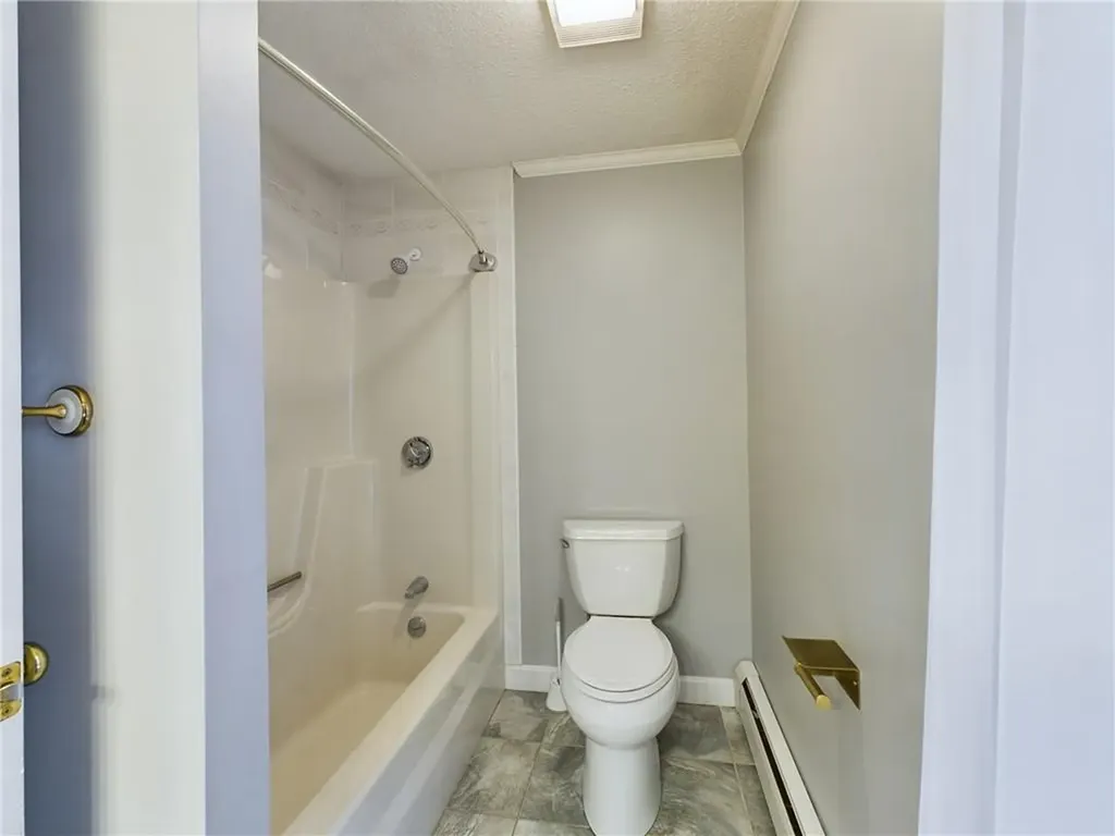643 Old Colony Terrace Tiverton RI 02878