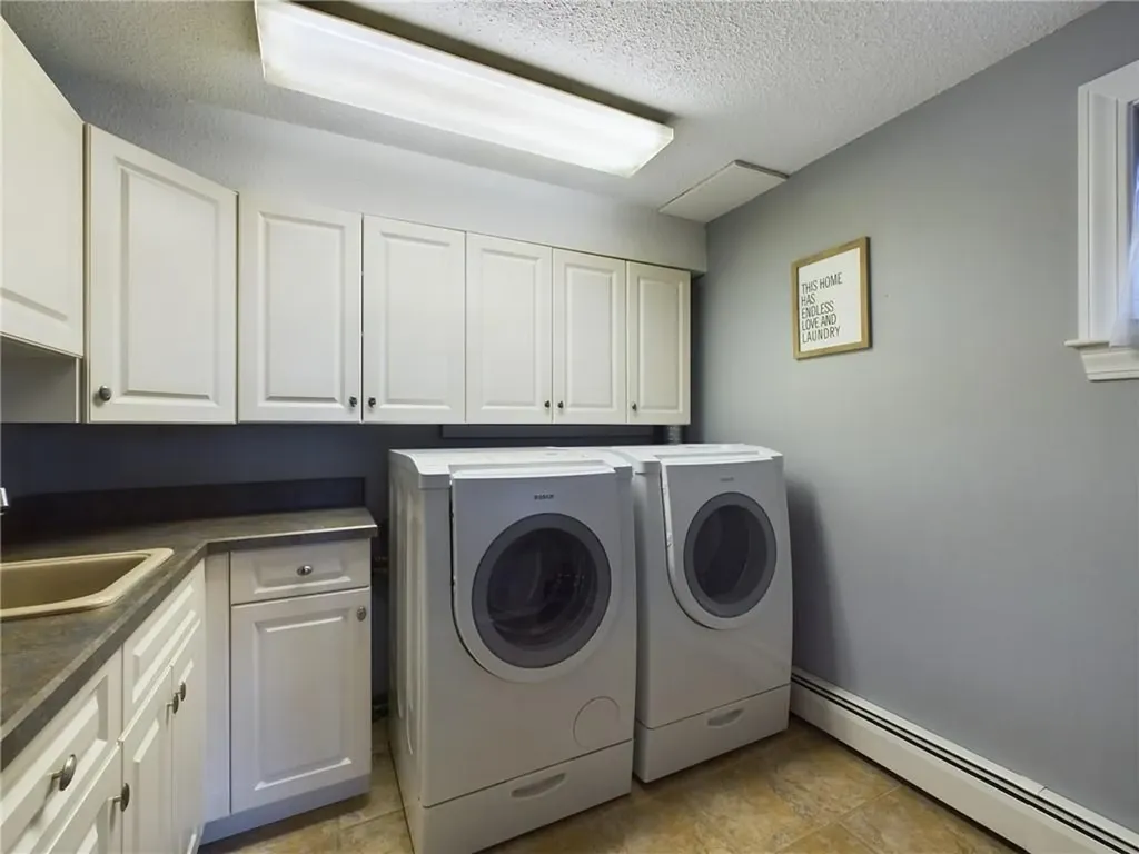643 Old Colony Terrace Tiverton RI 02878