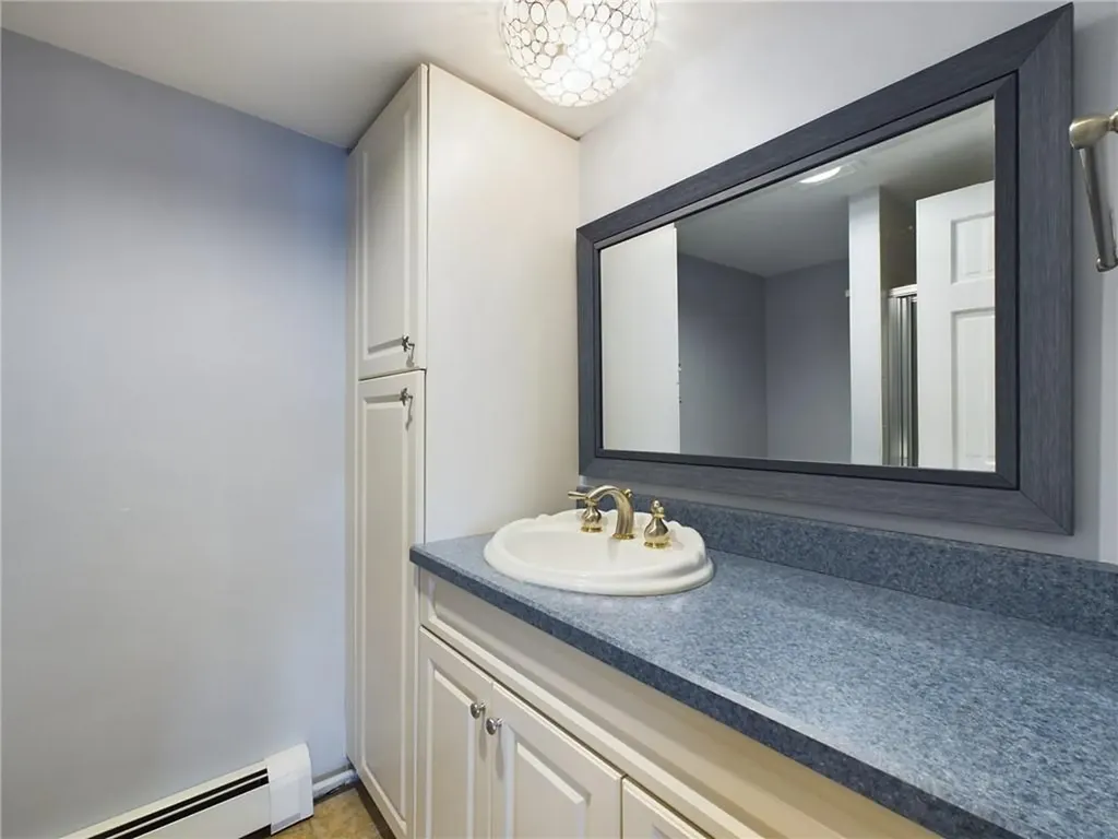 643 Old Colony Terrace Tiverton RI 02878