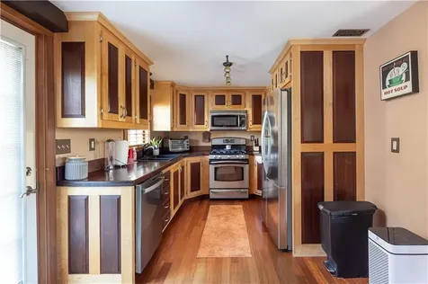 390 Fairview Avenue Coventry RI 02816