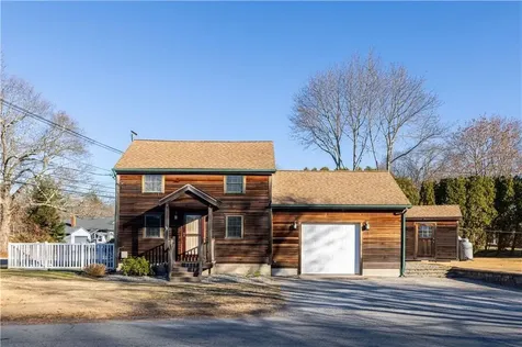 390 Fairview Avenue Coventry RI 02816