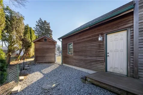 390 Fairview Avenue Coventry RI 02816