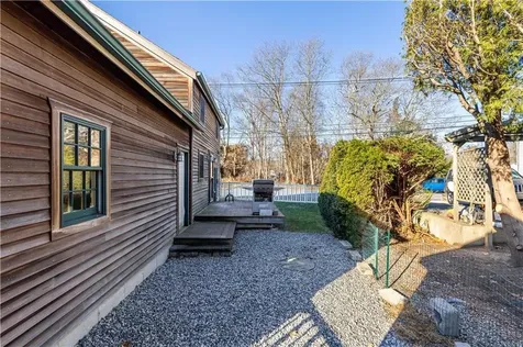 390 Fairview Avenue Coventry RI 02816