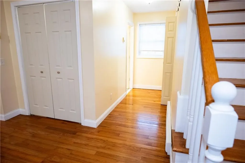 5 7 Hewitt Street Providence RI 02909