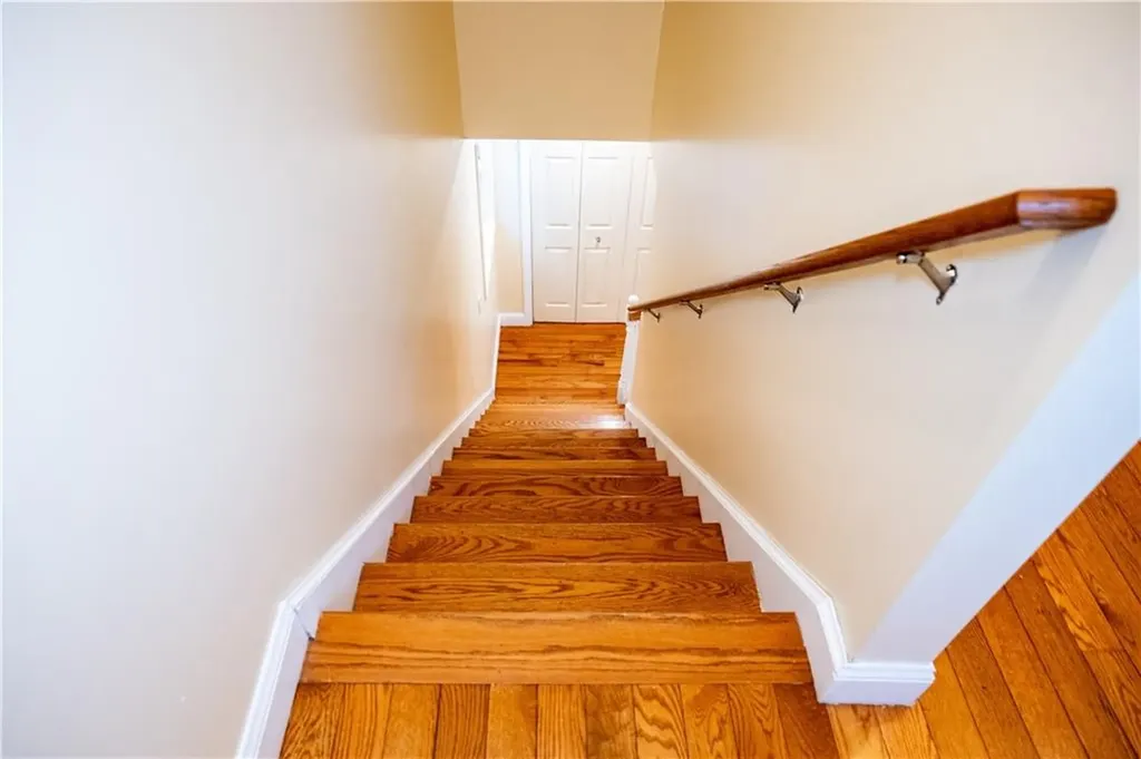 5 7 Hewitt Street Providence RI 02909