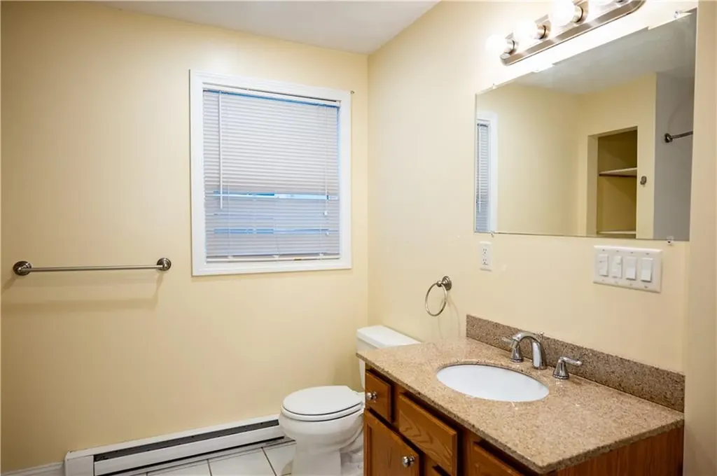 5 7 Hewitt Street Providence RI 02909