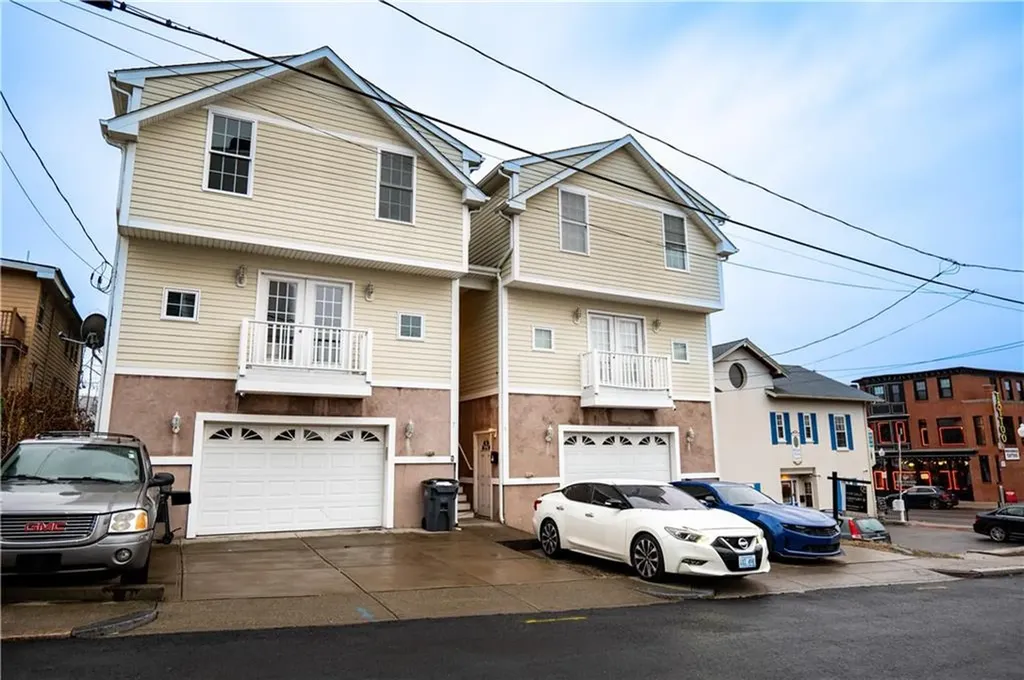 5 7 Hewitt Street Providence RI 02909