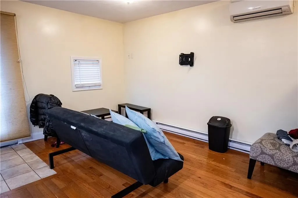 5 7 Hewitt Street Providence RI 02909