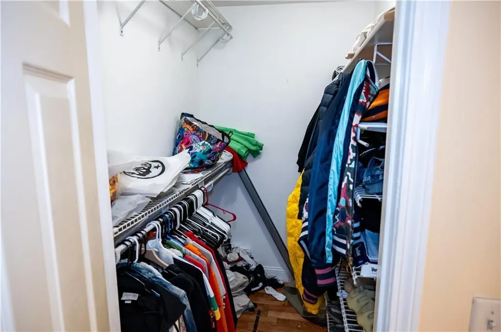 5 7 Hewitt Street Providence RI 02909