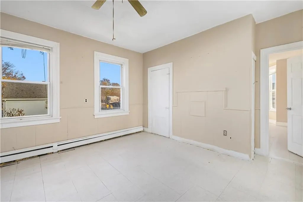 313 Sayles Street Providence RI 02905