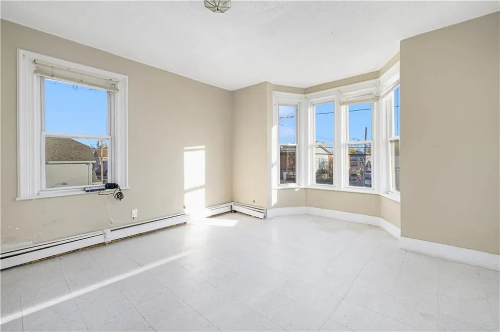 313 Sayles Street Providence RI 02905