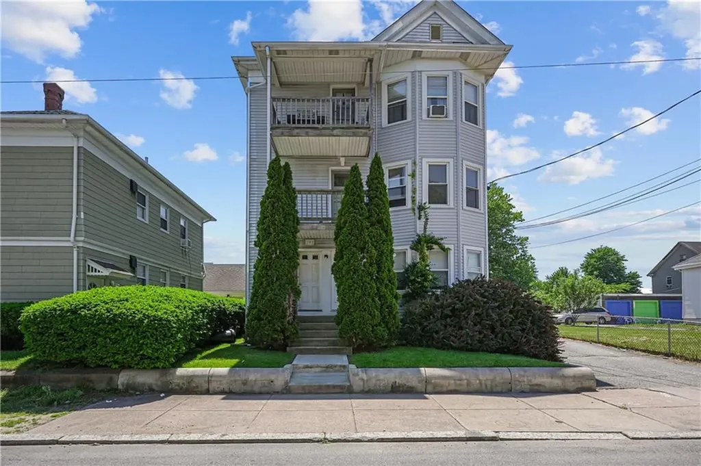191 Webster Street Pawtucket RI 02861