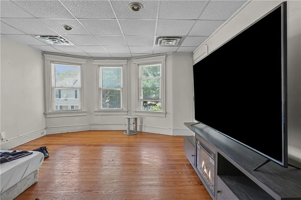 191 Webster Street Pawtucket RI 02861